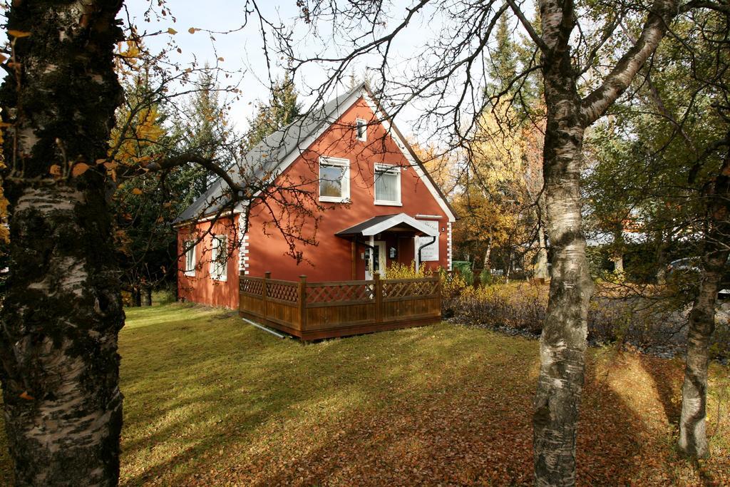 Olga Guesthouse Egilsstaðir Exteriör bild